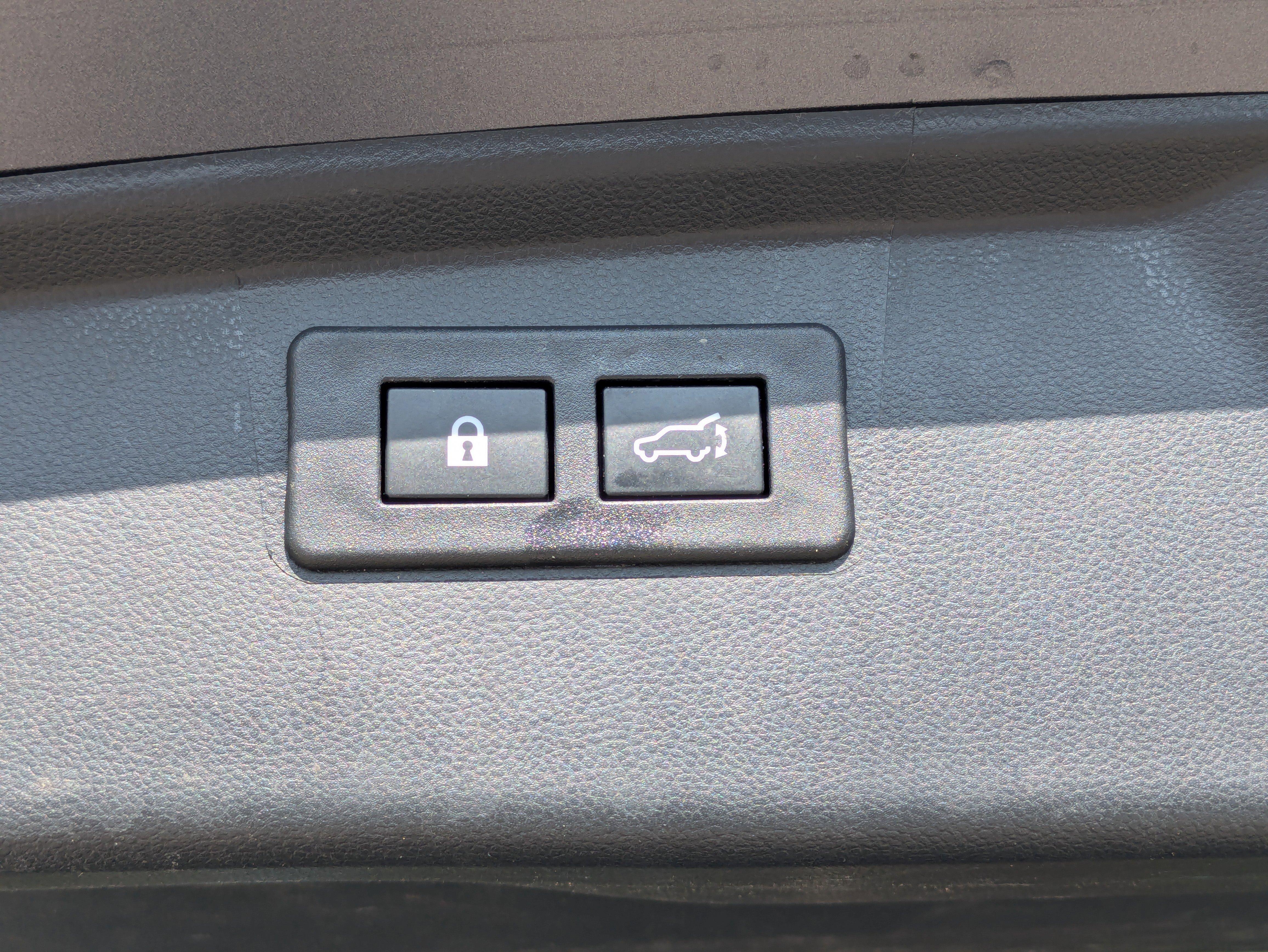 Used 2022 Subaru Outback Premium image 14