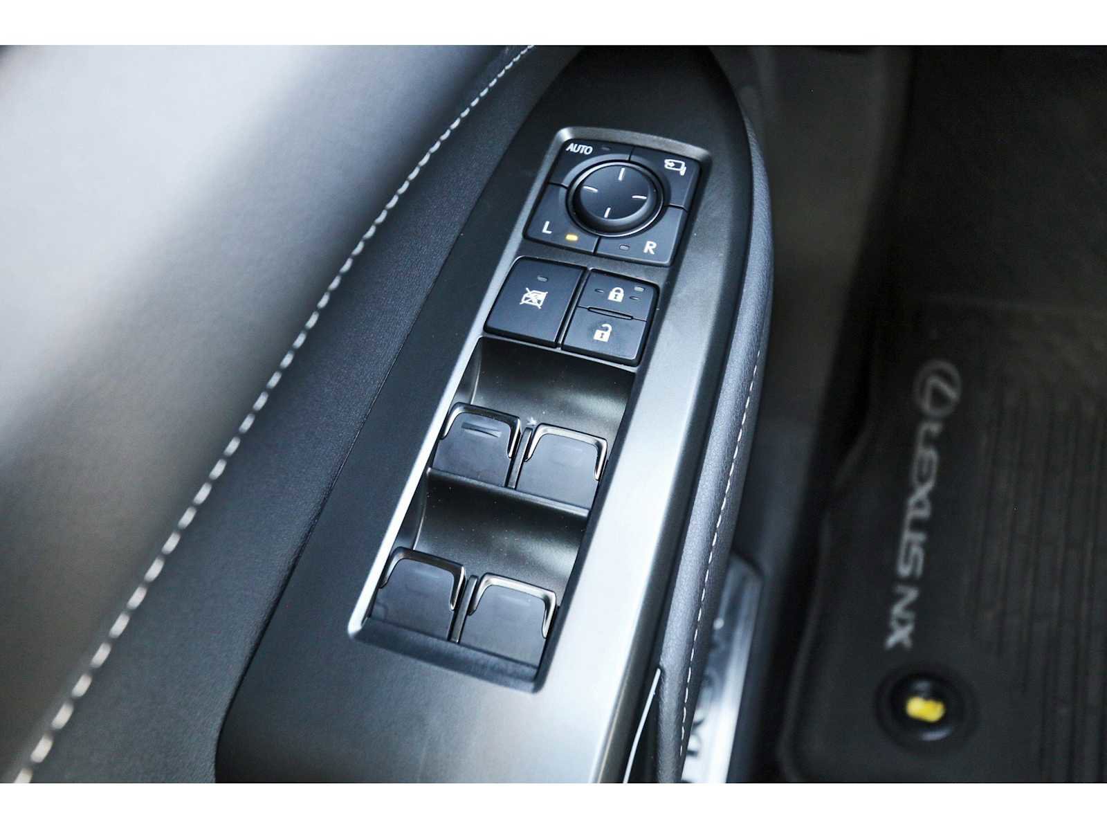 Used 2025 Lexus NX 350 AWD image 20