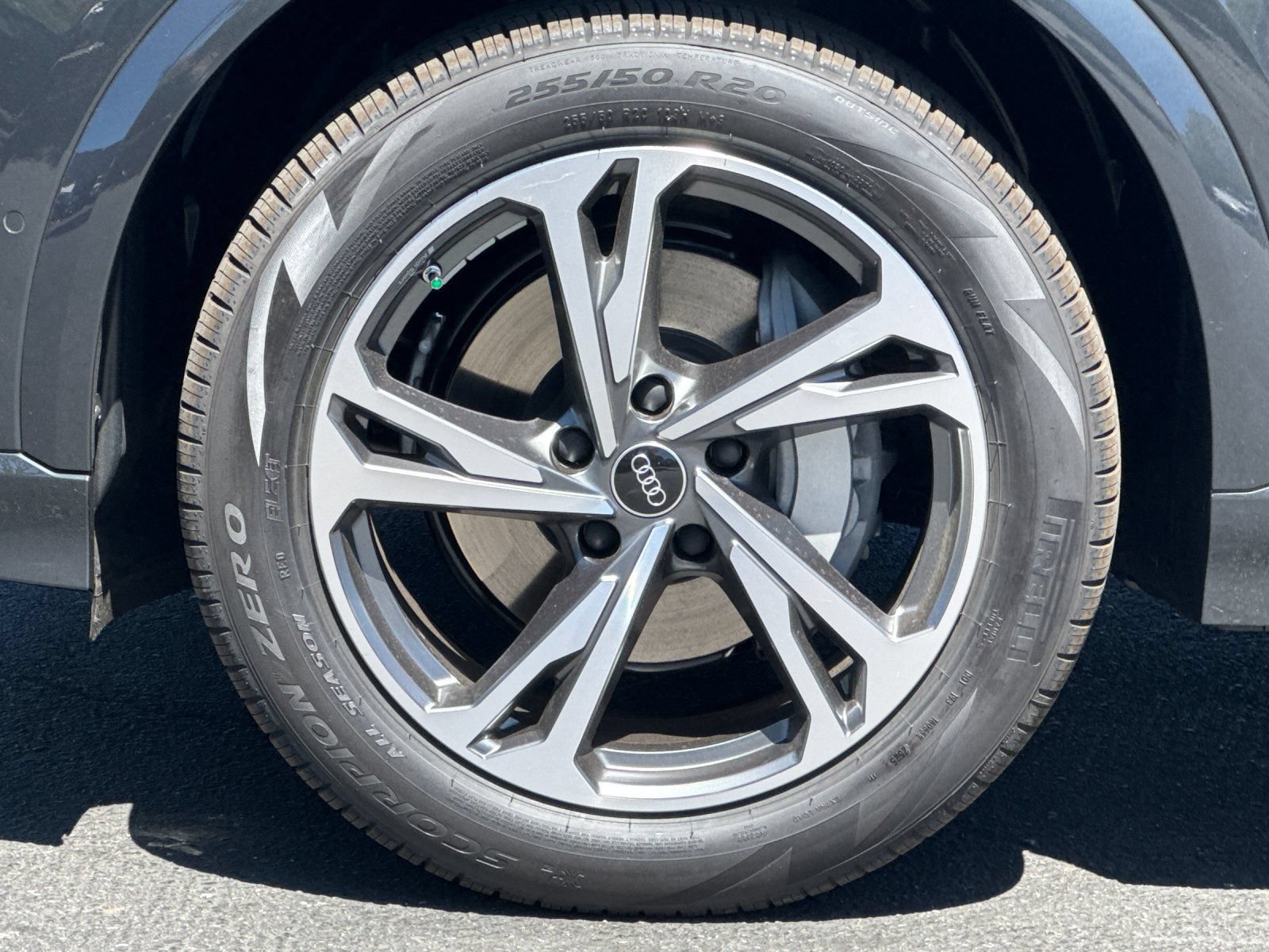 New 2027 Audi Q6 e-tron Premium Plus AWD/4WD image 26