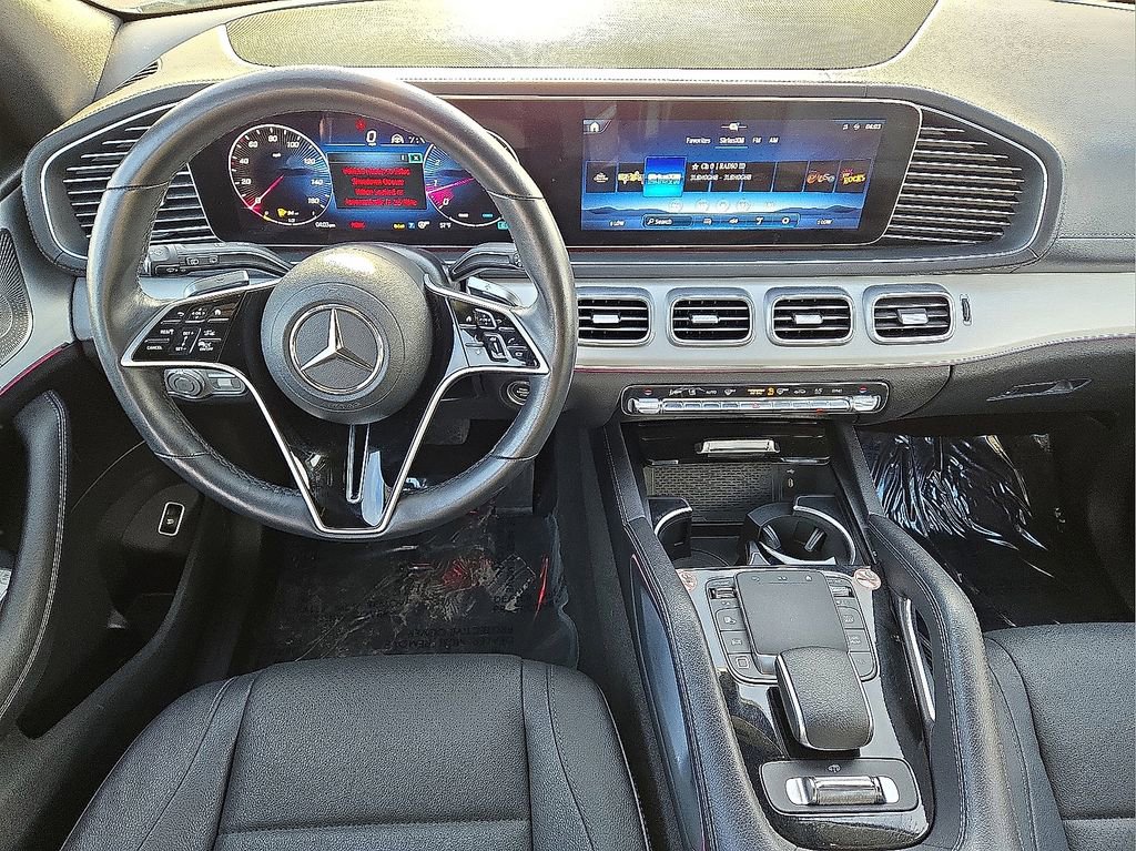 Used 2025 Mercedes-Benz GLS 450 4MATIC image 18