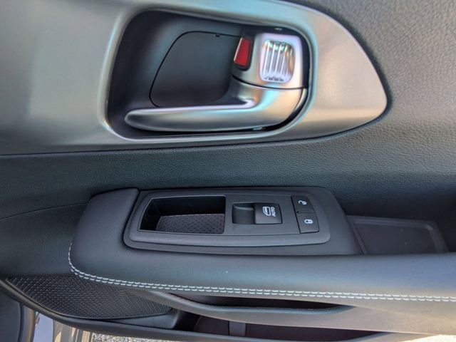 New 2025 Chrysler Pacifica Select image 33