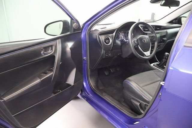 Used 2019 Toyota Corolla SE FWD image 9