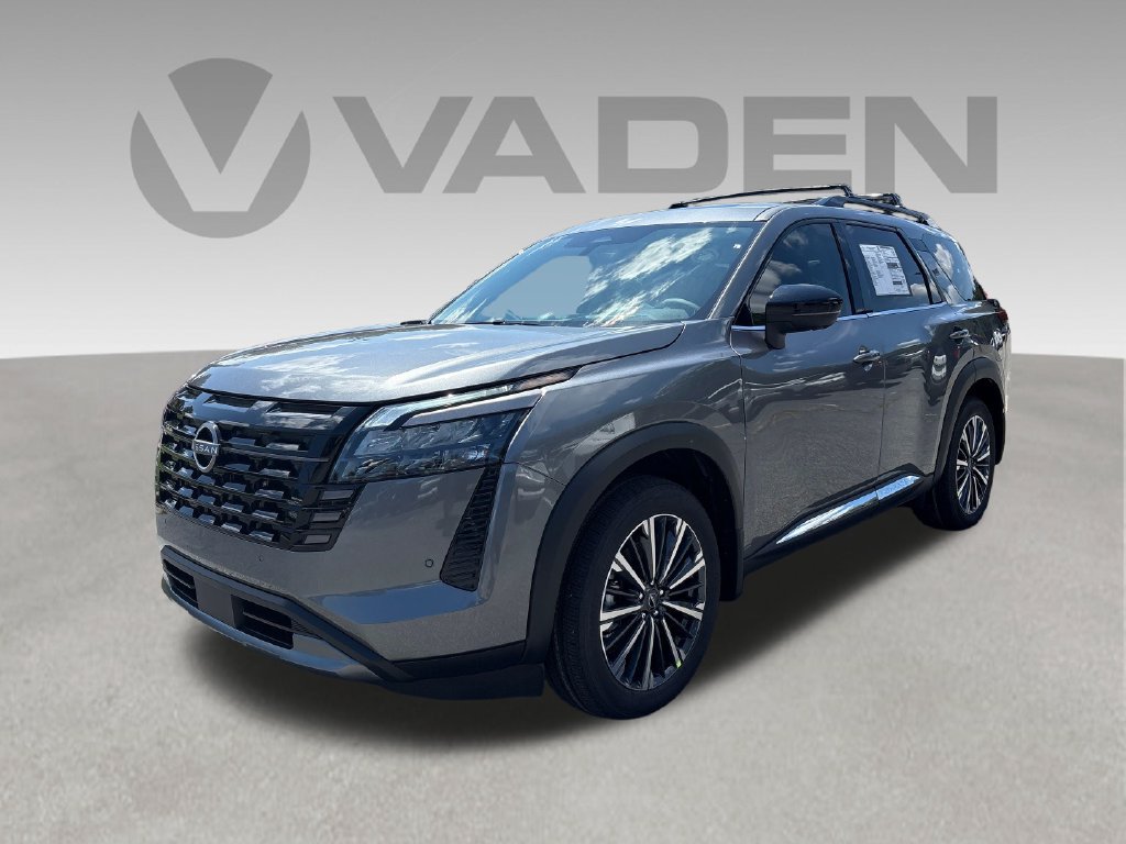 New 2026 Nissan Pathfinder Platinum w/ Accent Package FWD image 1