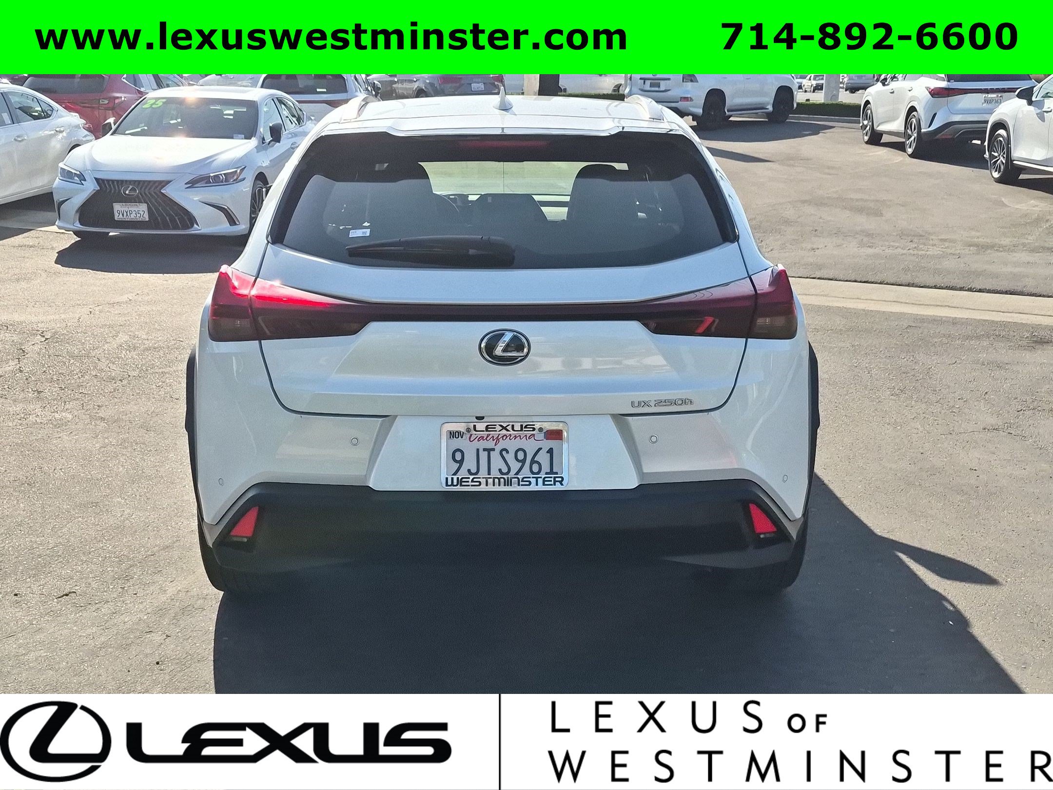 Certified 2024 Lexus UX 250h FWD image 10