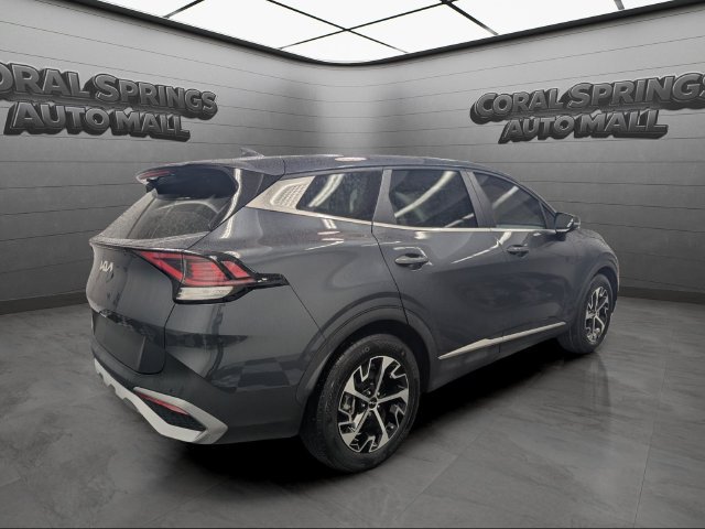 Certified 2023 Kia Sportage EX FWD image 7