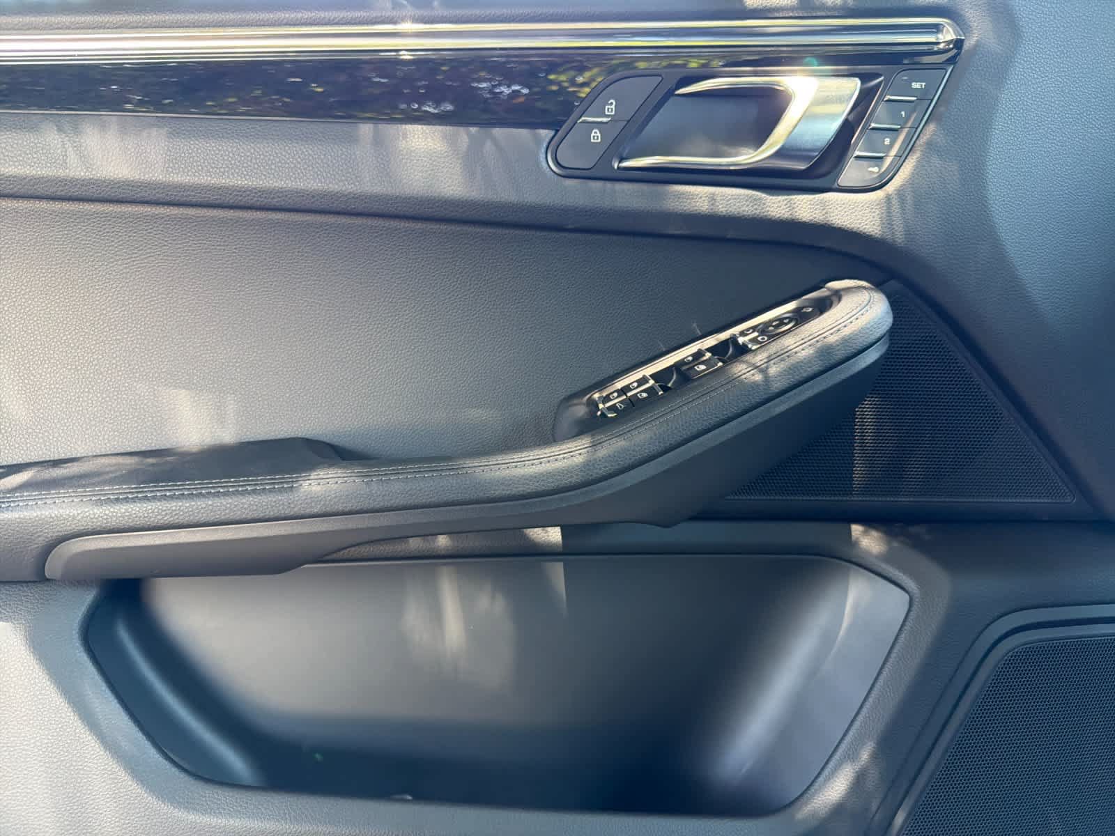 New 2026 Porsche Macan AWD/4WD image 12