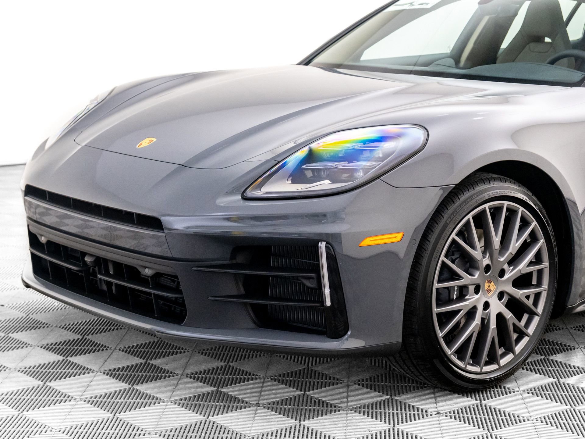 New 2026 Porsche Panamera 4 image 36