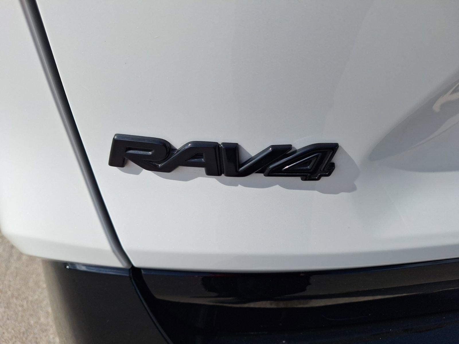 Used 2024 Toyota RAV4 XSE image 13