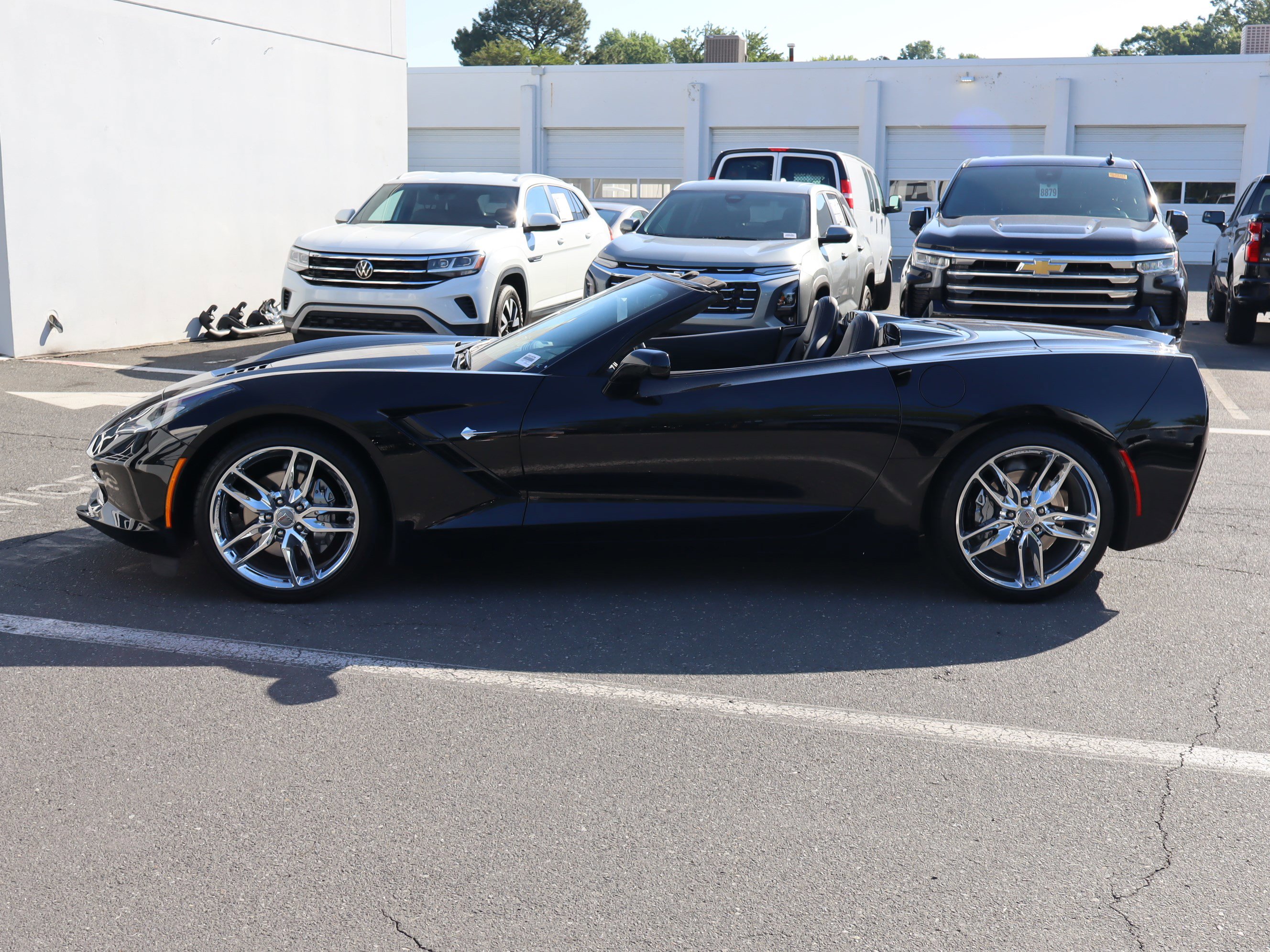 Used 2019 Chevrolet Corvette Stingray Convertible w/ 3LT Preferred Equipment Group RWD image 7