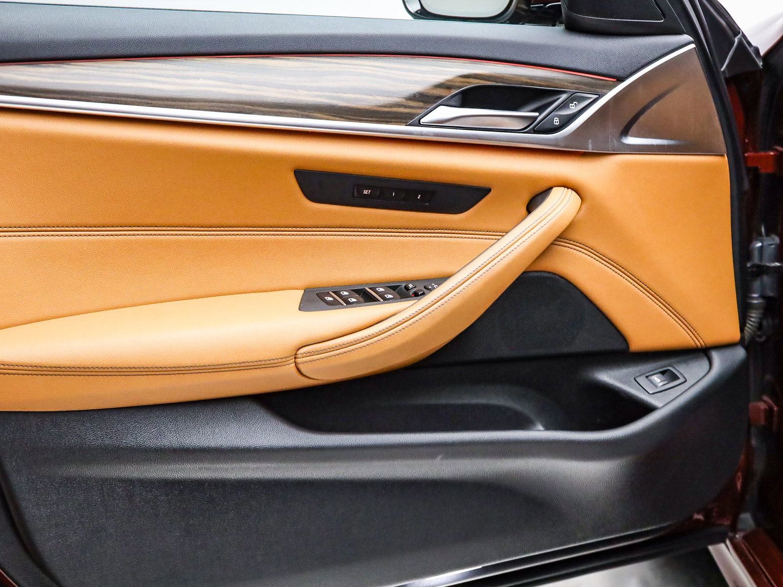 Certified 2023 BMW 540i w/ M Sport Package image 21