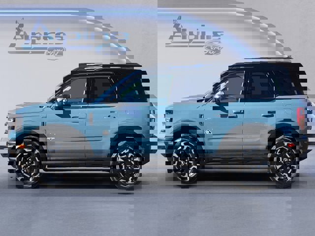 Used 2021 Ford Bronco Sport Outer Banks image 2