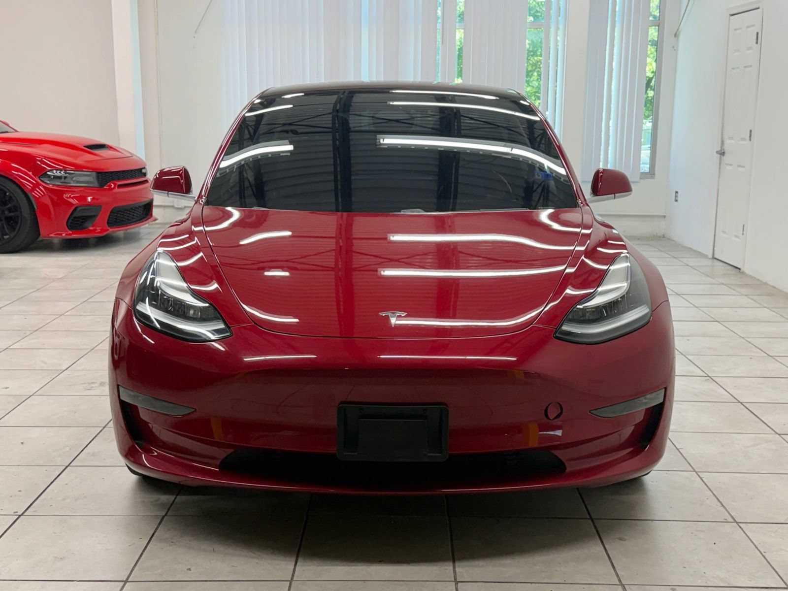 Used 2018 Tesla Model 3 Long Range AWD/4WD image 2