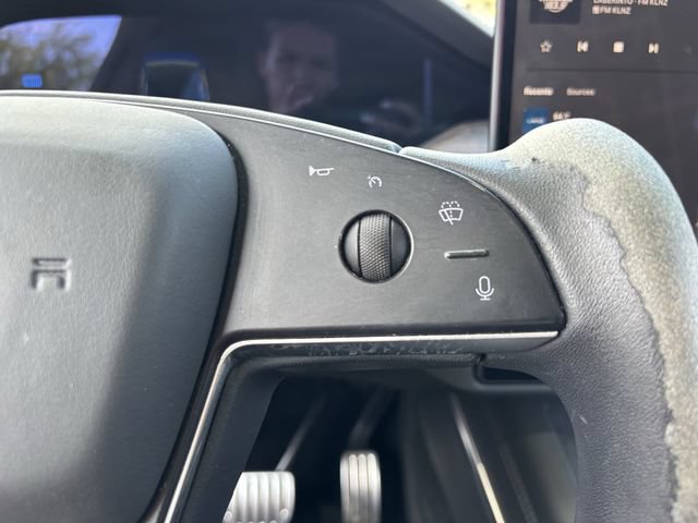 Used 2022 Tesla Model X AWD/4WD image 28