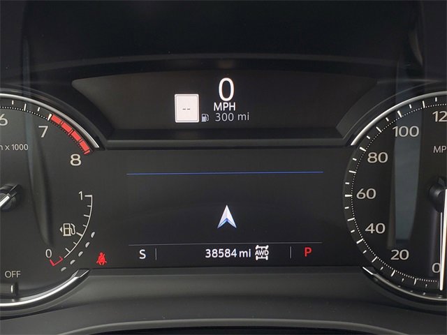 Used 2023 Cadillac XT5 Premium Luxury w/ LPO, Floor Liner Package image 20