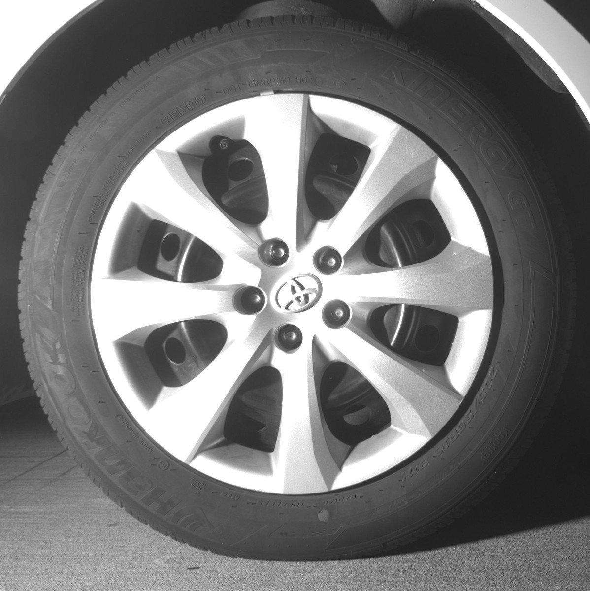 Used 2025 Toyota Corolla LE FWD image 13