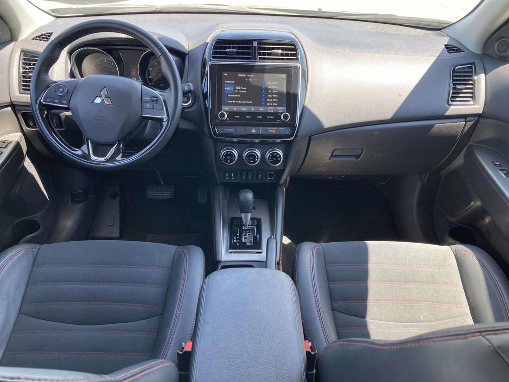 Used 2024 Mitsubishi Outlander Sport SE AWD/4WD image 15