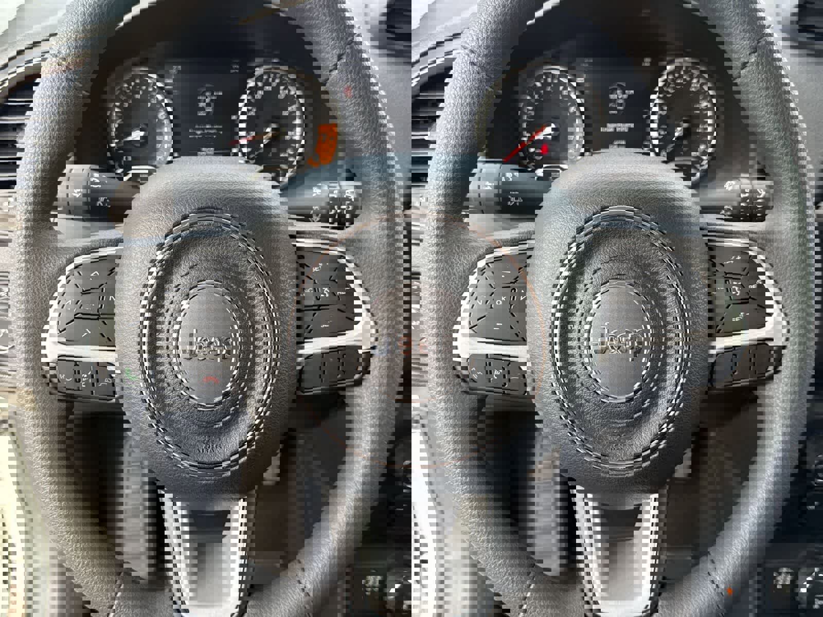 Used 2023 Jeep Renegade Latitude image 27