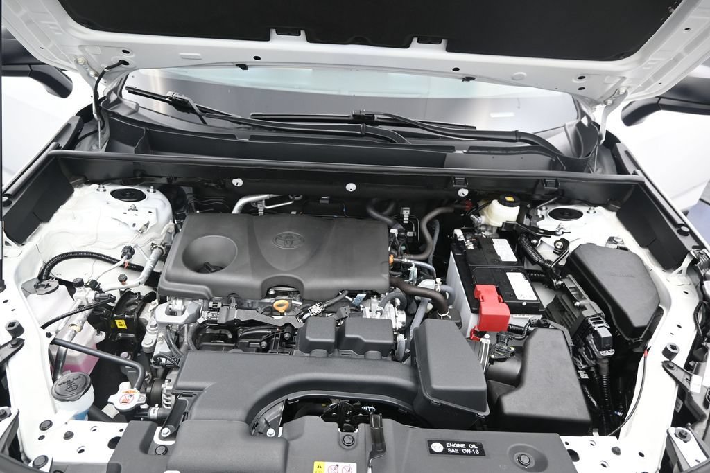 Used 2025 Toyota RAV4 LE FWD image 12