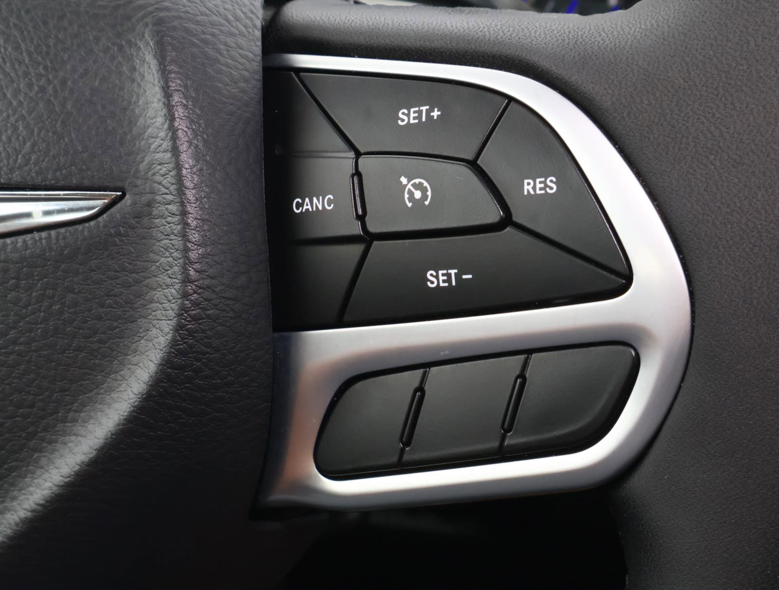 Used 2023 Chrysler 300 Touring L w/ Popular Equipment Group image 24