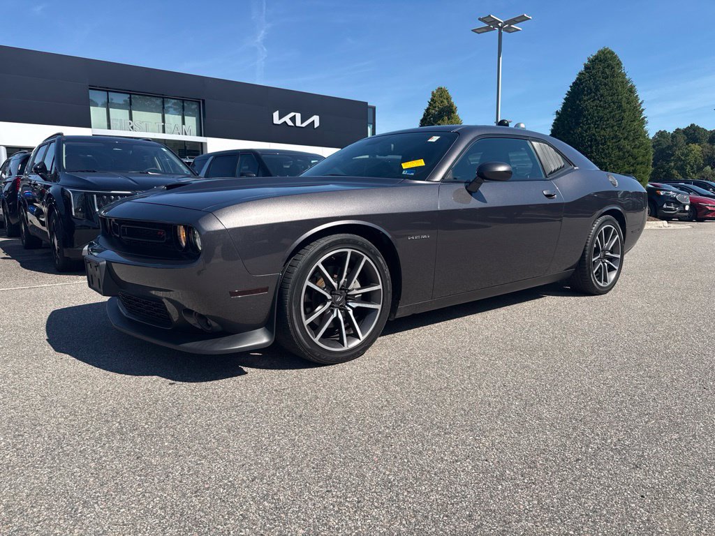 Used 2021 Dodge Challenger R/T w/ Plus Package RWD image 2