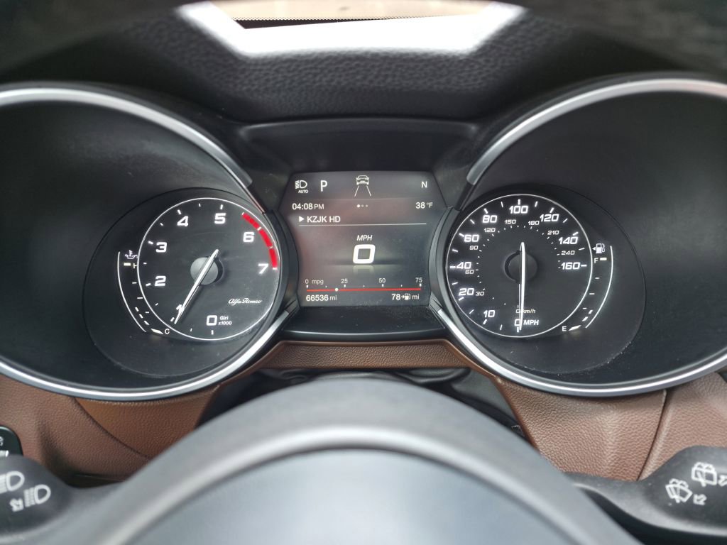 Used 2018 Alfa Romeo Stelvio Ti image 15