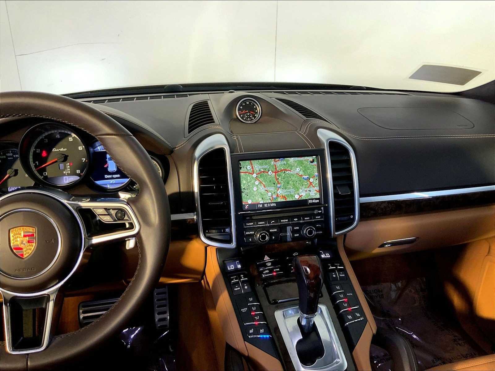 Used 2015 Porsche Cayenne Turbo AWD/4WD image 16