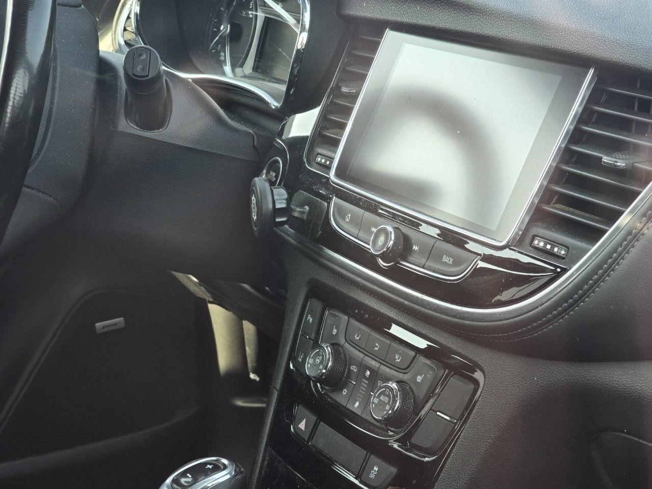 Used 2017 Buick Encore Premium w/ Experience Buick Package FWD image 21