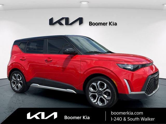 Certified 2025 Kia Soul EX FWD image 3