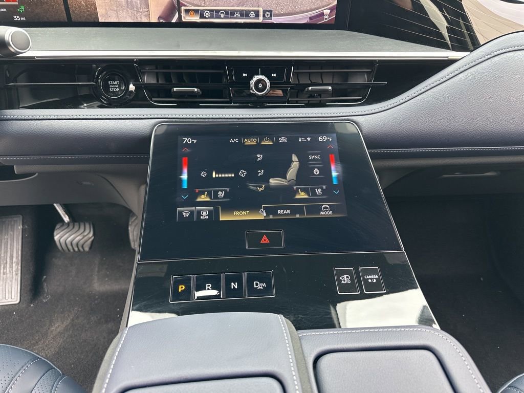 New 2026 INFINITI QX80 4WD w/ Sport Exterior Package image 52