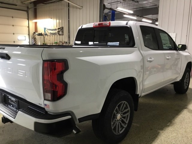 New 2024 Chevrolet Colorado LT w/ LT Convenience Package II image 4