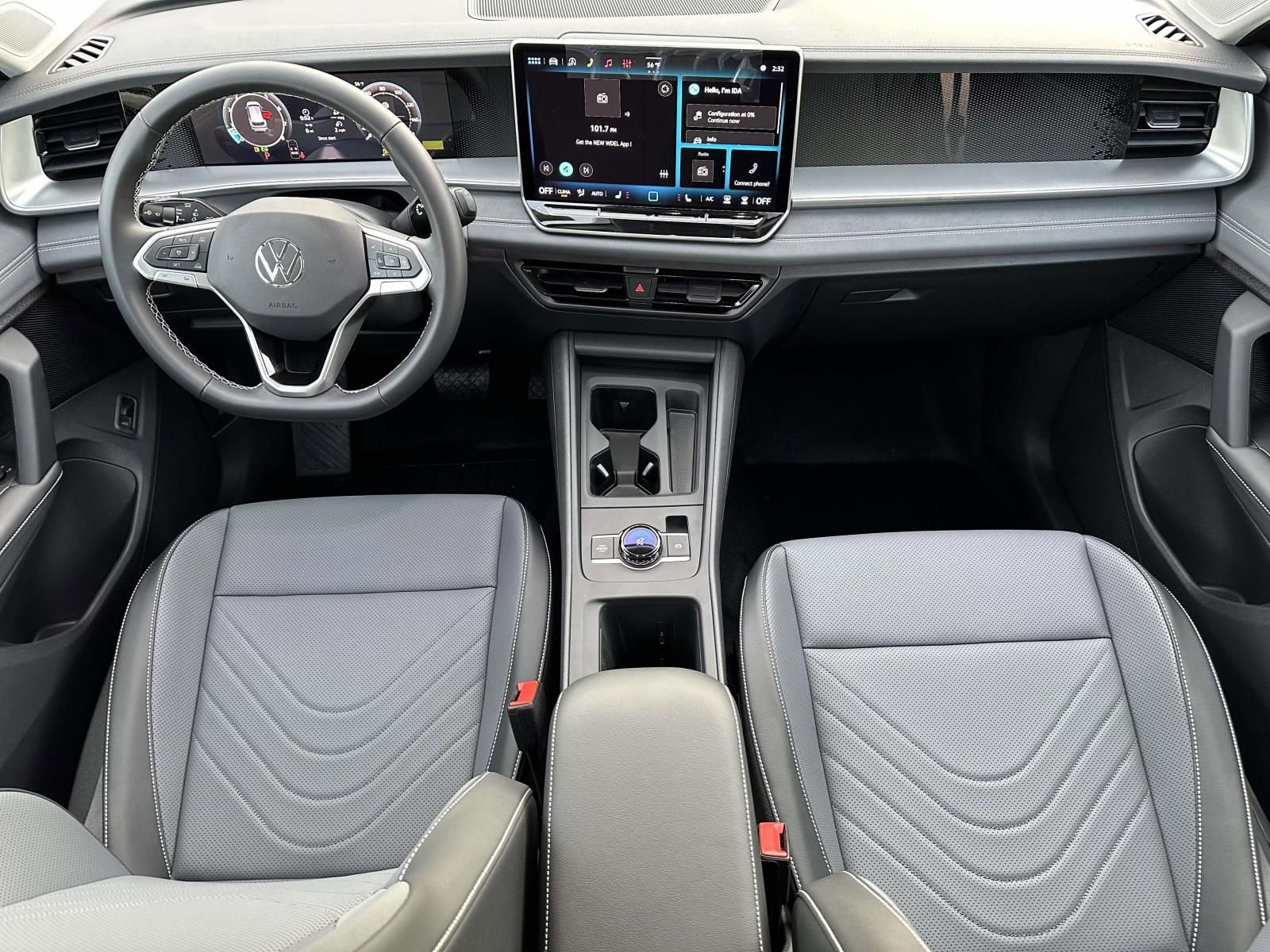 New 2026 Volkswagen Tiguan SE image 11