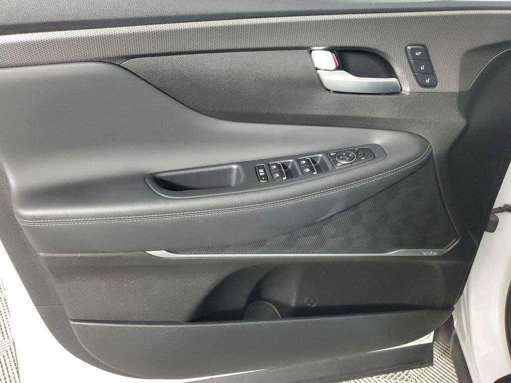 Used 2020 Hyundai Santa Fe Limited FWD image 17