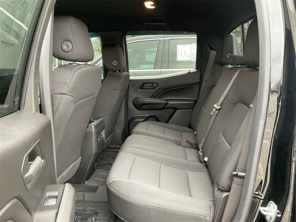Used 2024 Chevrolet Colorado Trail Boss w/ LPO, Dark Essentials Package image 28