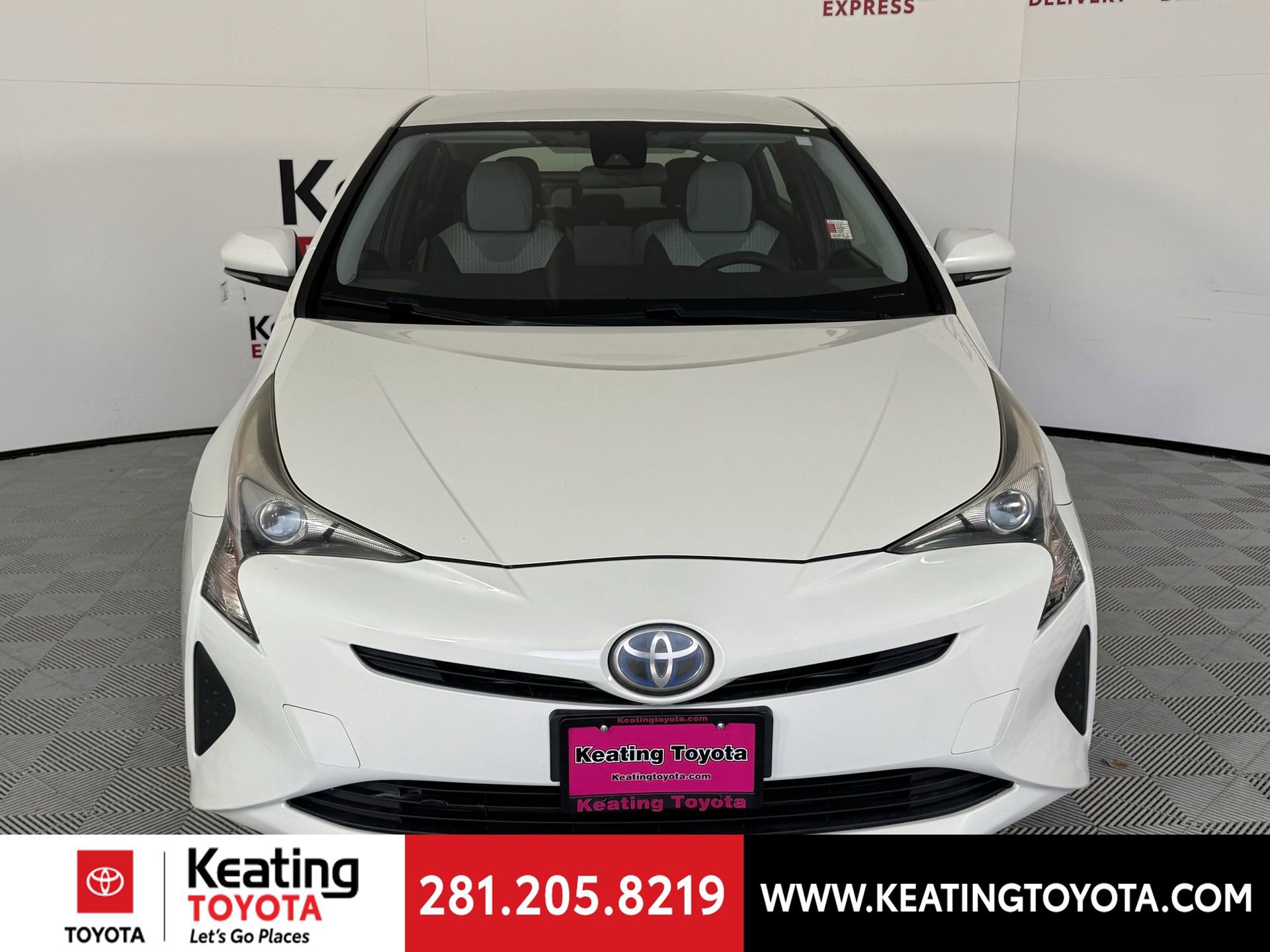 Used 2017 Toyota Prius Two image 10
