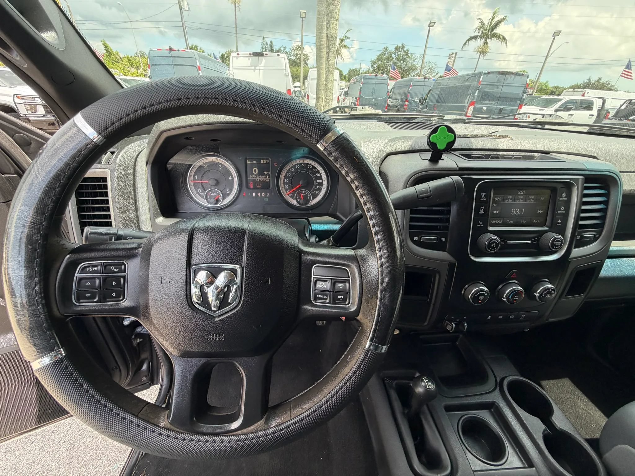 Used 2018 RAM 2500 Tradesman w/ Chrome Appearance Group AWD/4WD image 11