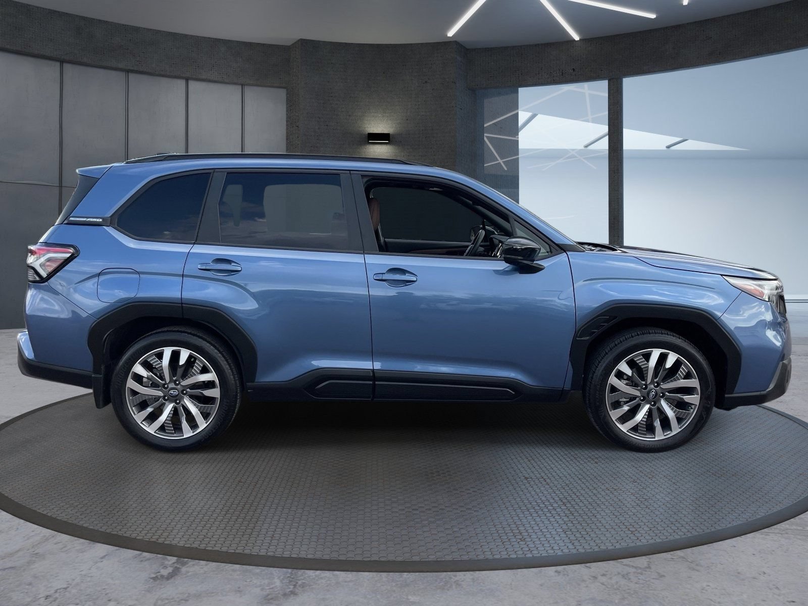 Used 2025 Subaru Forester Touring w/ Popular Package - Touring AWD/4WD image 7