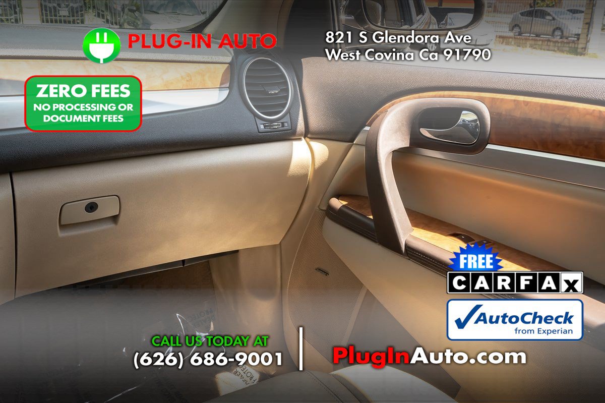 Used 2009 Buick Enclave CXL w/ Driver Confidence Package FWD image 18