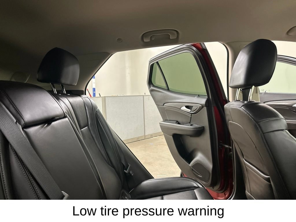 Used 2023 Buick Envision Essence AWD/4WD image 29