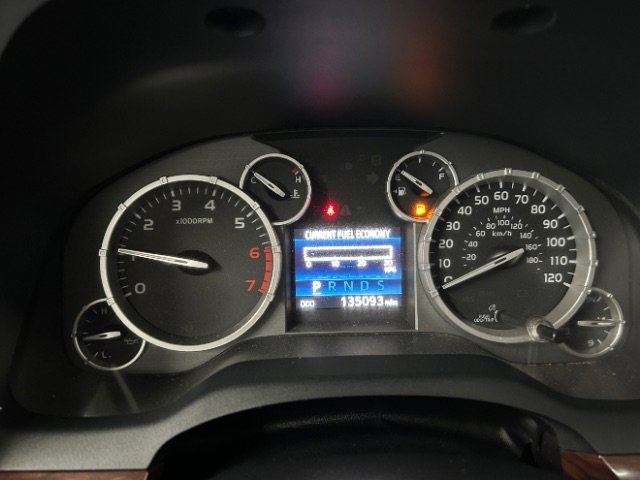 Used 2014 Toyota Tundra Limited w/ Limited Premium Package image 7