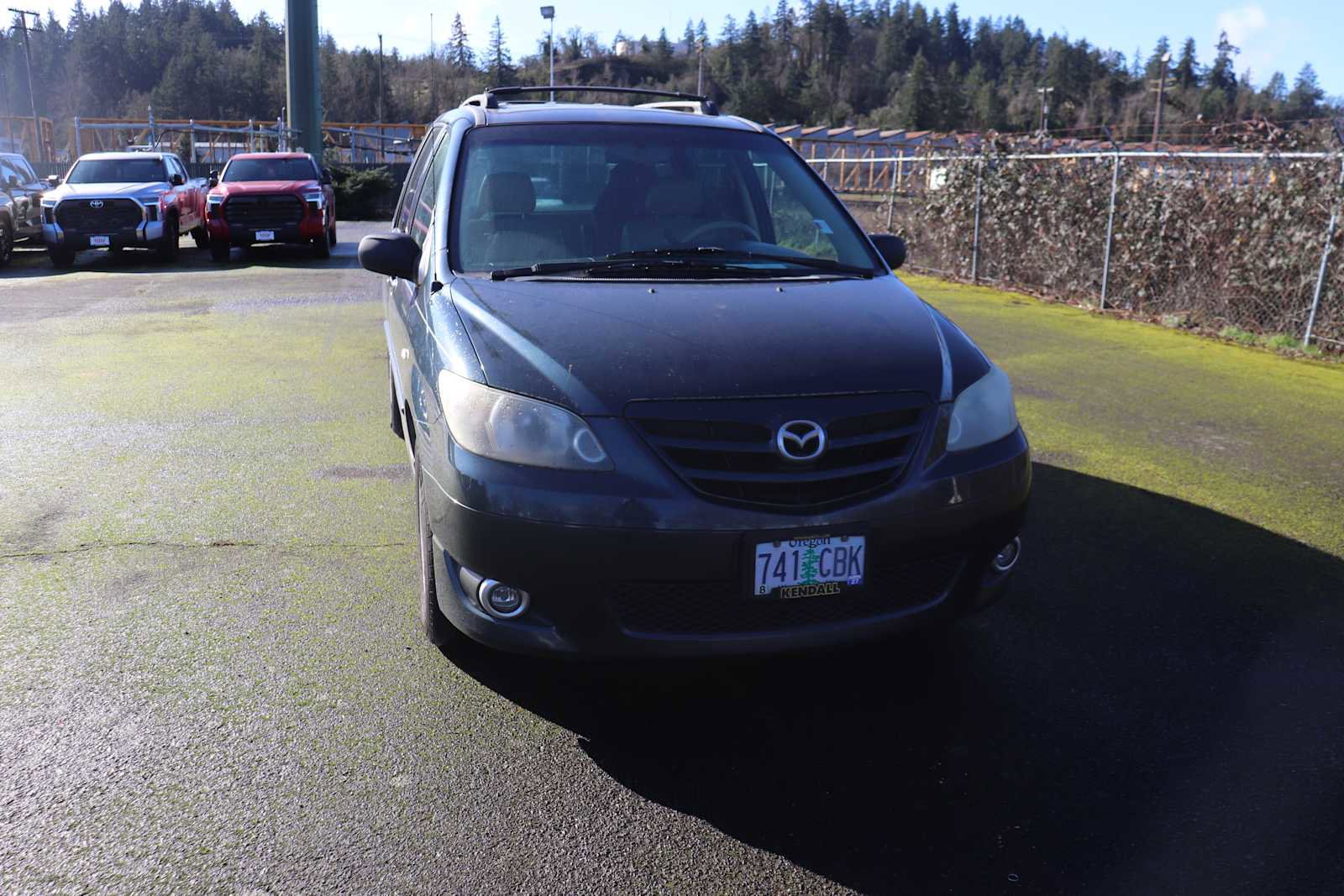 Used 2004 MAZDA MPV ES w/ 4-Seasons/Towing Pkg image 3