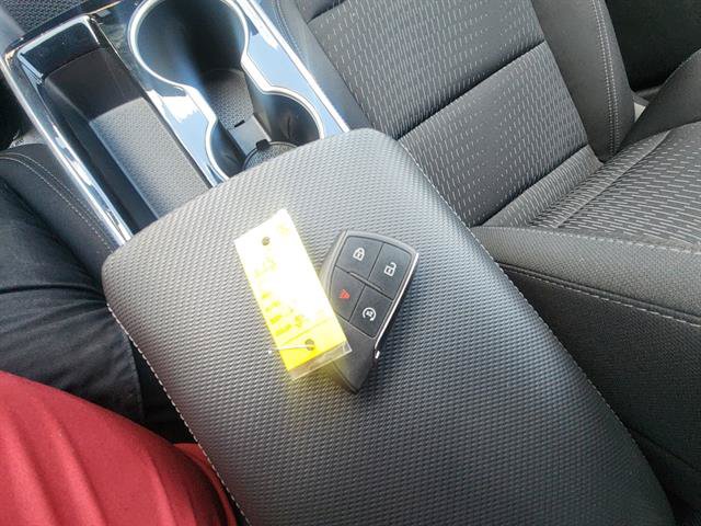 Used 2025 Chevrolet Equinox LT AWD/4WD image 26