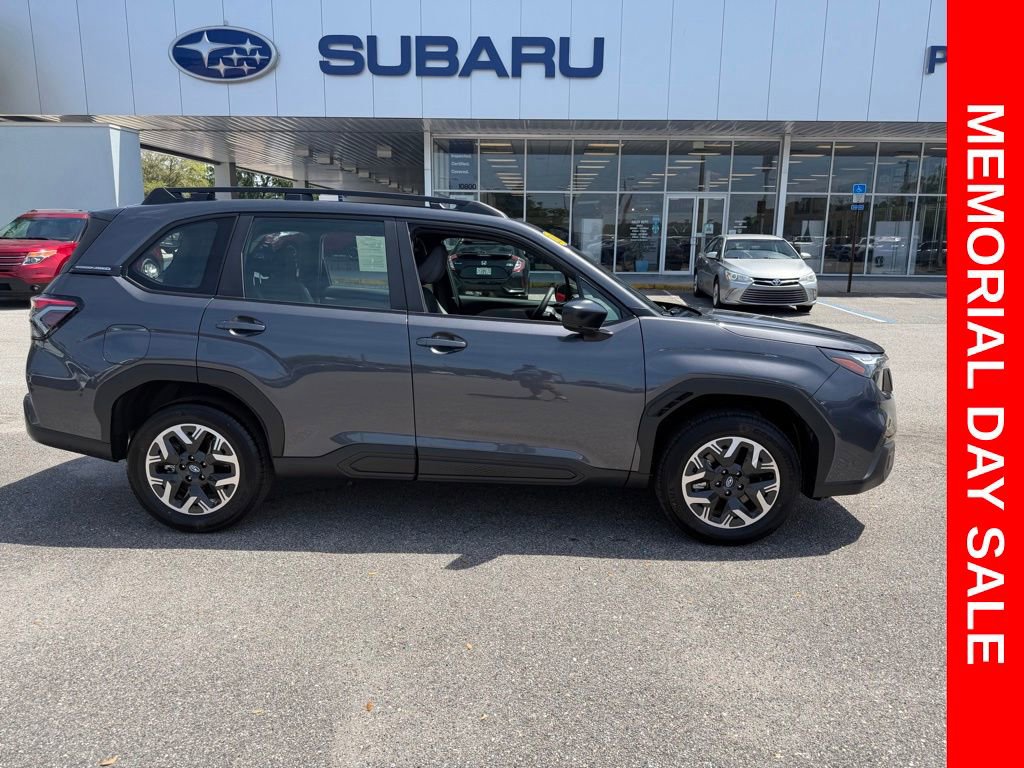 Used 2026 Subaru Forester AWD/4WD image 2