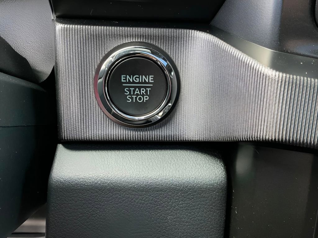 New 2026 Ford F250 Platinum image 19