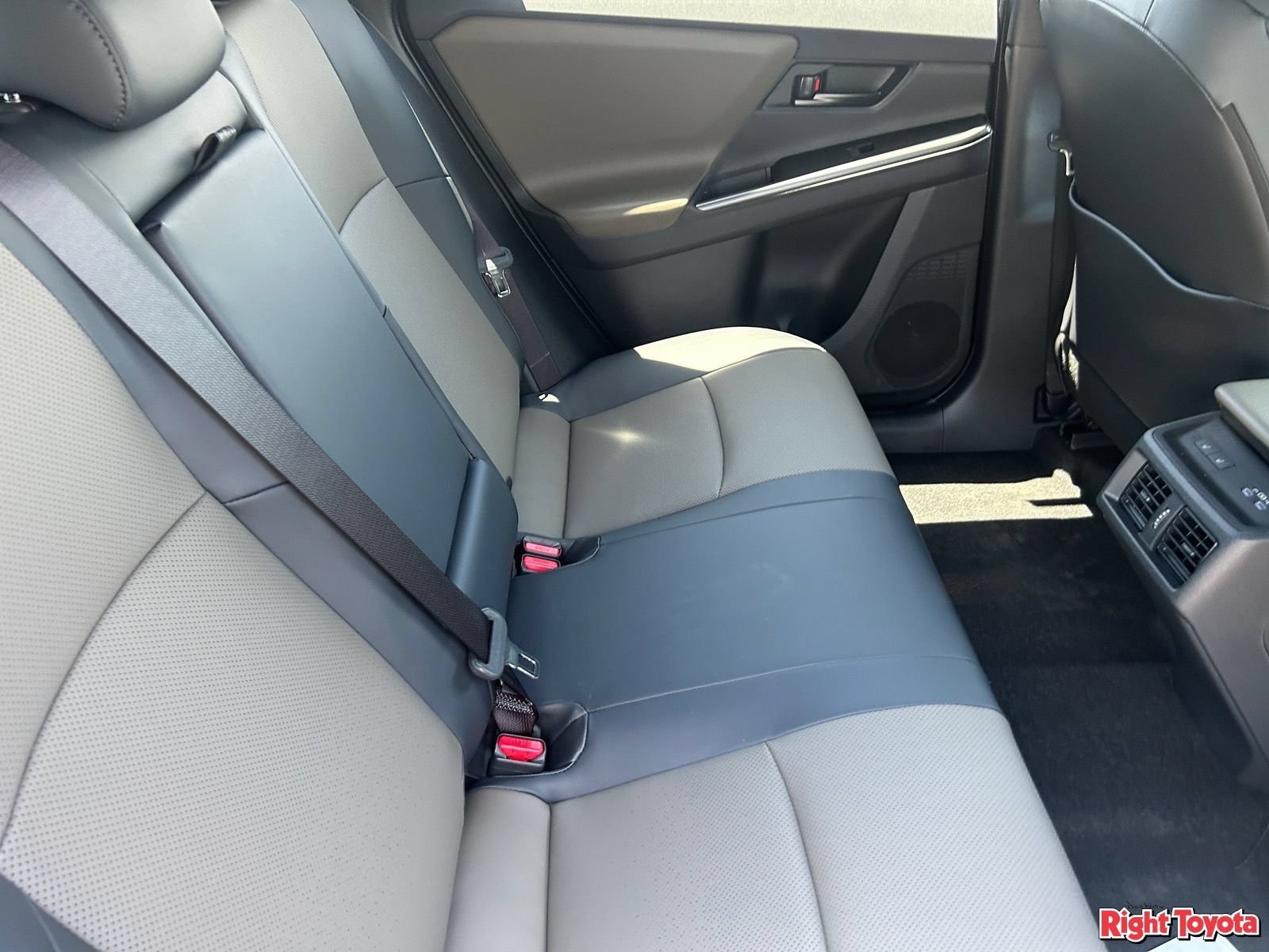 New 2026 Toyota bZ Woodland AWD/4WD image 15