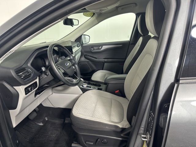 Used 2023 Ford Escape Active w/ Tech Pack #1 AWD/4WD image 21