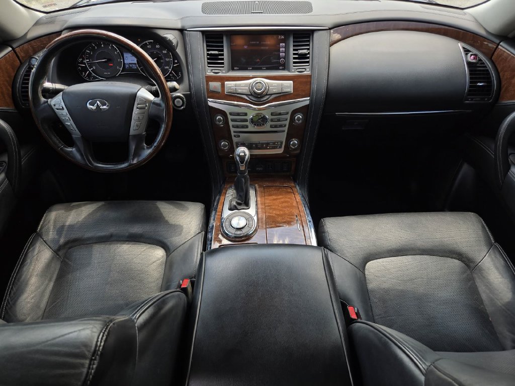Used 2018 INFINITI QX80 2WD w/ Driver Assistance Package image 17