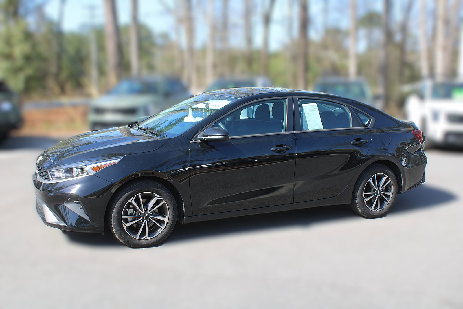 Certified 2024 Kia Forte LXS w/ LXS Technology Package image 4