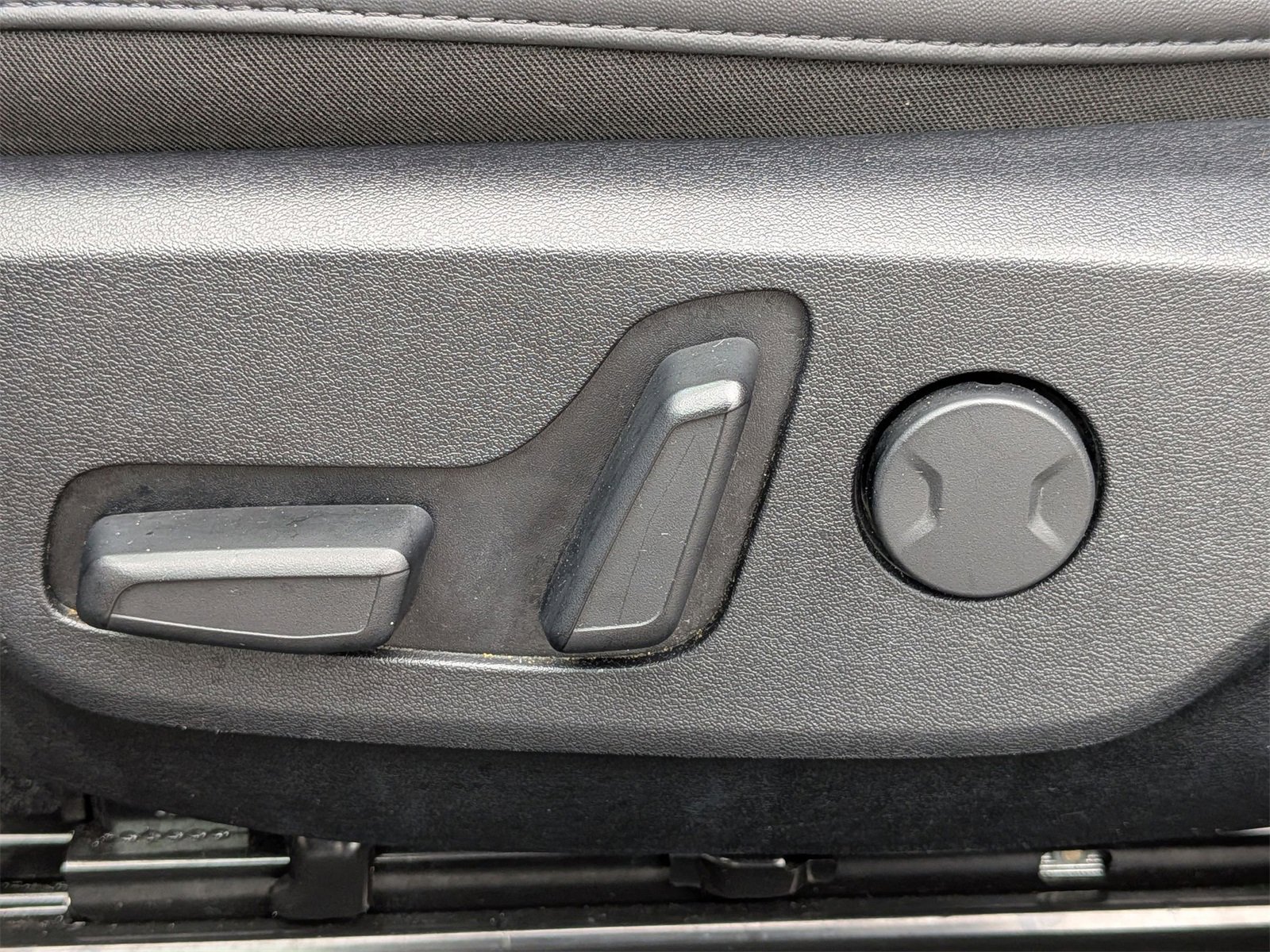 Used 2022 Kia EV6 GT-Line w/ First Edition Package image 16