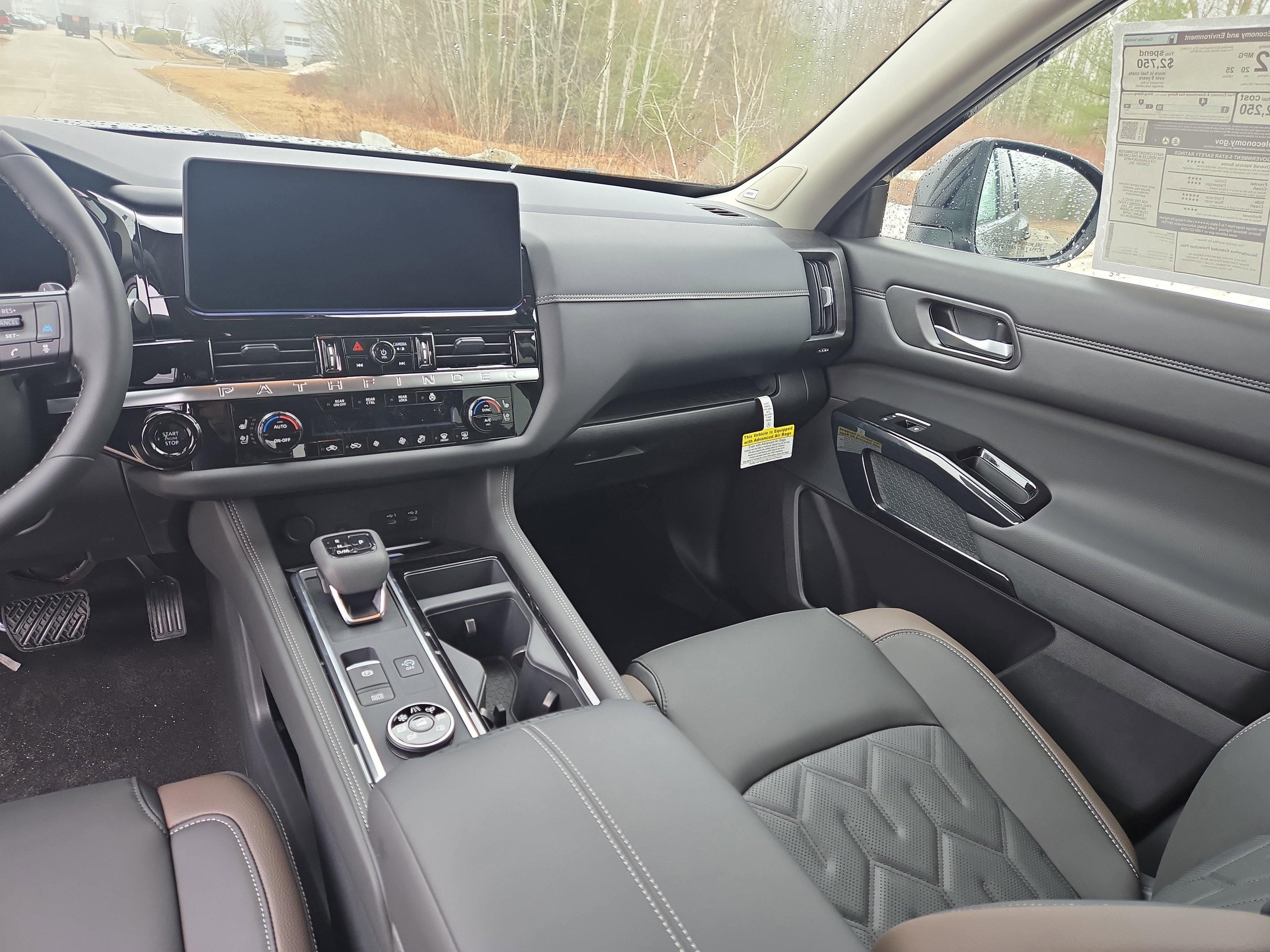 New 2026 Nissan Pathfinder Platinum image 19