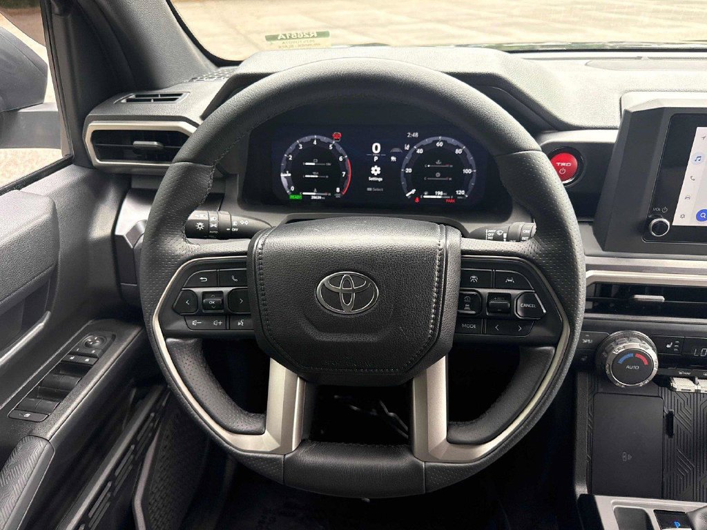 Used 2025 Toyota 4Runner TRD Off-Road AWD/4WD image 16
